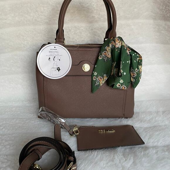 Brand New STEVE MADDEN Beautiful Caffe Satchel Tote Handbag Gold SM LOGO - Picture 2 of 8